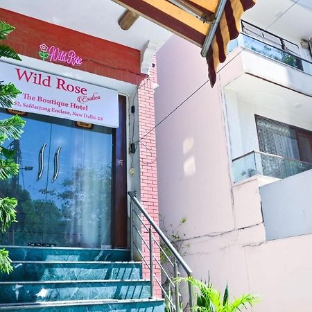 Hotel Wild Rose New Delhi Exterior photo